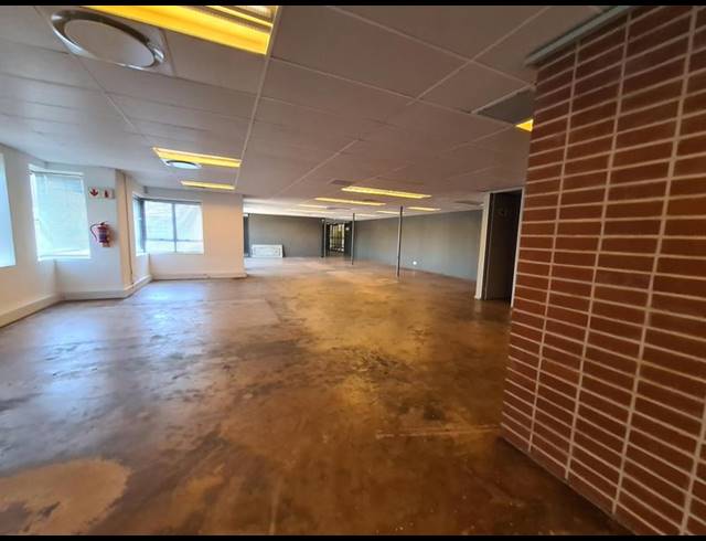 BUSINESS PROPERTY TO RENT IN FAERIE GLEN